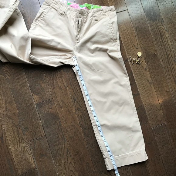 CLEARANCE! Lilly Pulitzer Khaky Capri pants, sz 2, EUC! - Picture 7 of 8
